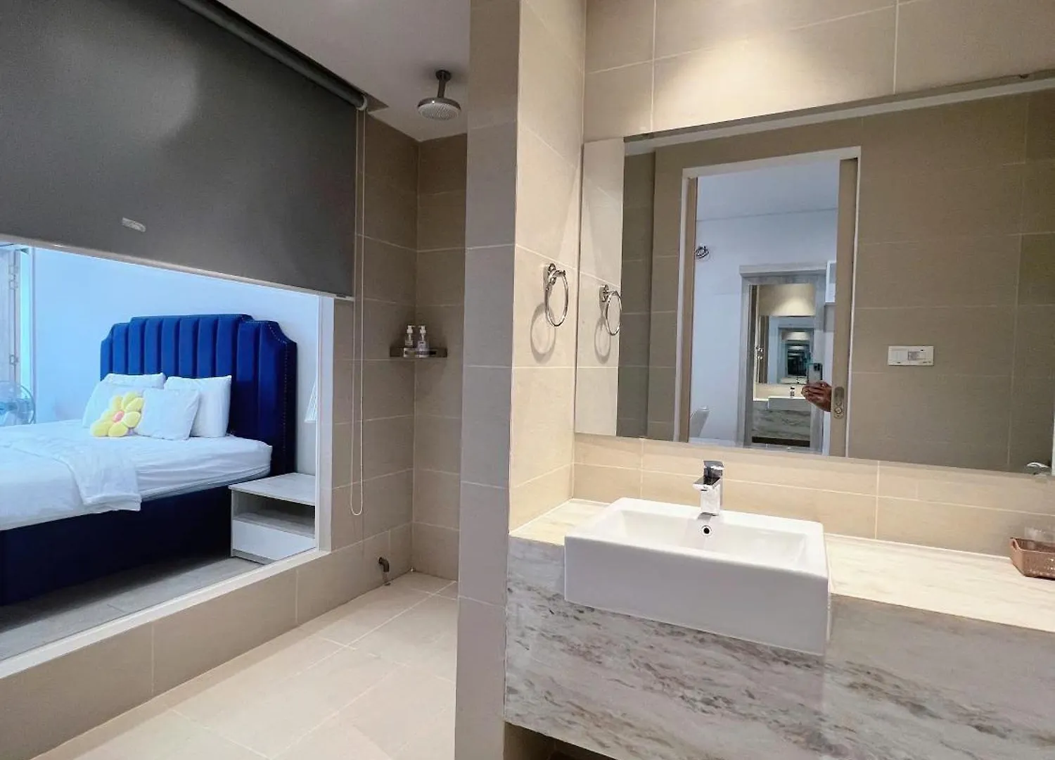 Two Connecting Studios With Ocean View At Center Nha Trang Apartment